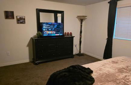 Wasatch Retreat 5 bed 3 5 bath pool table game room - Photo 74