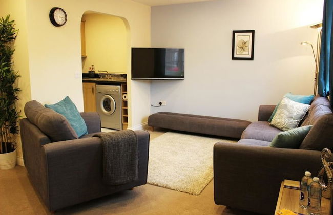 Glover Apartment - Photo 17