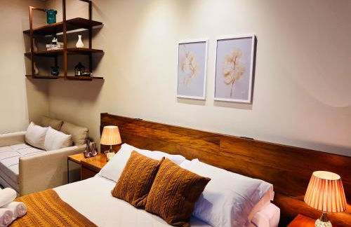 Granja Brasil - Lindo Studio - Com Piscina e Lazer - No Centro de Itaipava - Foto 22