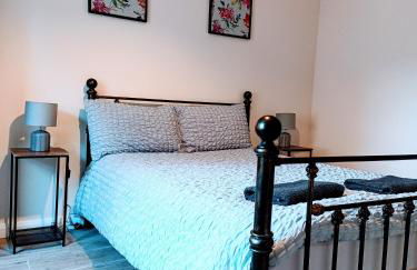 City centre B Apartment, parking, sleeps 6 - Foto 4