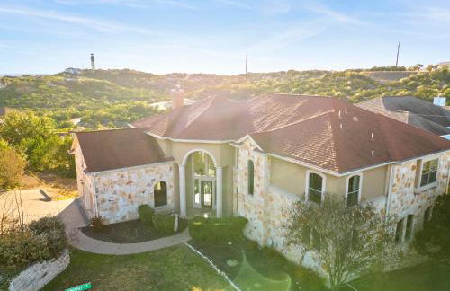Lake Travis Family Retreat with Theater Game Room and BBQ 7 min from Marina - Foto 22