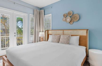 Steps to Beach! Arcade Game Room, Pool + Hot Tub Calico Scallop by Avantstay - Foto 90