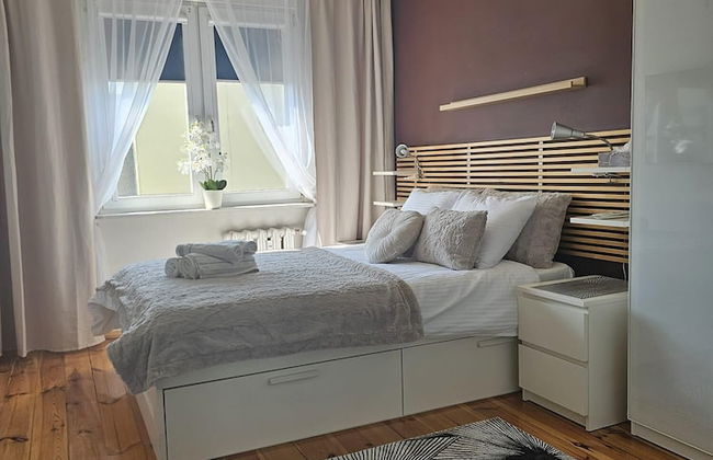 Apartment in Zyrardow 10min to Suntago - Photo 9