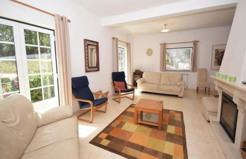 Villa in Casais de Santa Helena - Photo 3