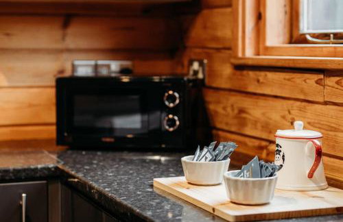 Finlodge- Pet-Friendly Scandinavian Cabin - Photo 35