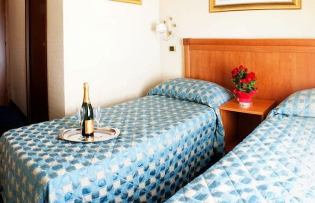 Vatican Holiday - Photo 12