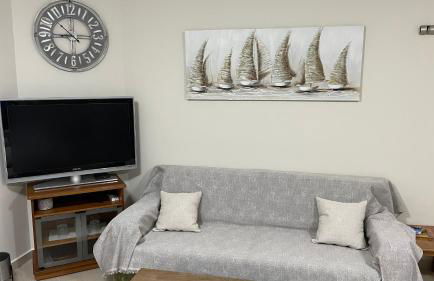 Elena M Fanari - Foto 8