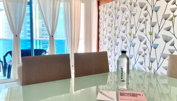 Cozy 2BR w/ Ocean View n AC in Cartagena - Foto 5, Habitación