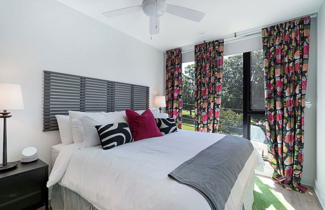 The Grove by AvantStay – Stylish Group Stay with Private Bathrooms - Foto 6