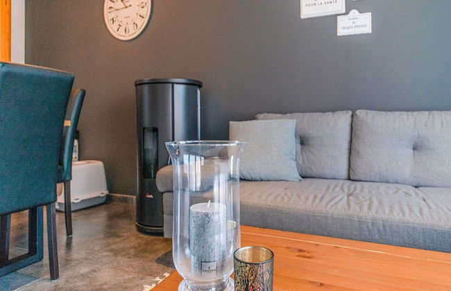 Modern Holiday Home in Ouffet With Terrace - Photo 12