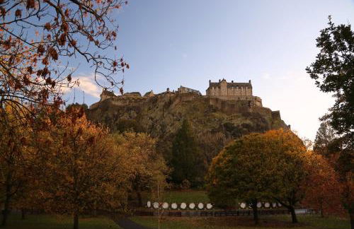 Stylish & Charming Retreat for 2- City Centre! - Pass the Keys - Foto 30