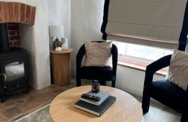 Holt GRDN House A beautiful 1 bedroom house with freestanding bathtub and log burners - Foto 28