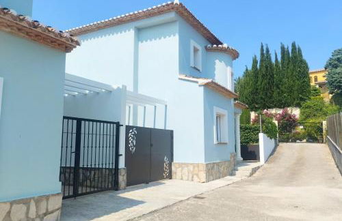 Villa Jazmin Blanca by Villa Plus - Photo 18