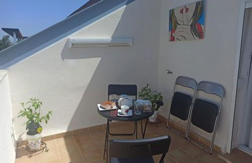 Fantástico ático con terraza, garaje, wifi, con todo para playa, piscina y casa y no facturar maletas! - Foto 31