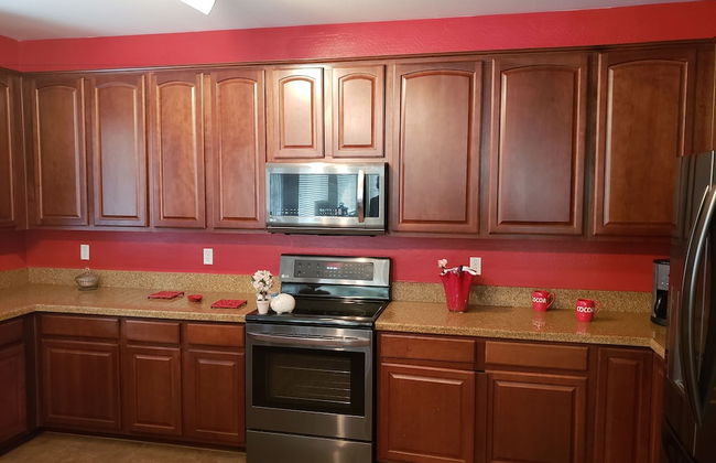 Beautiful Home in AZ - Photo 11