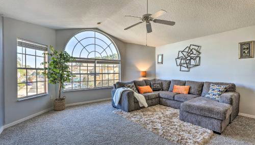 Less Than 8 Mi to Disney Getaway with Deck in Kissimmee! - Foto 4