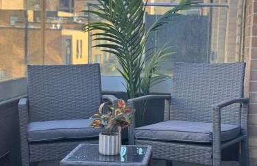 2BDR Flat By Charles Richardson ltd Short Term Lets Couldson Perfect For Insurance Stays - Foto 21