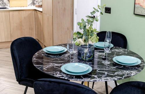 Amazonian Luxury Family Home MCR City Centre Etihad Free Parking - Foto 4