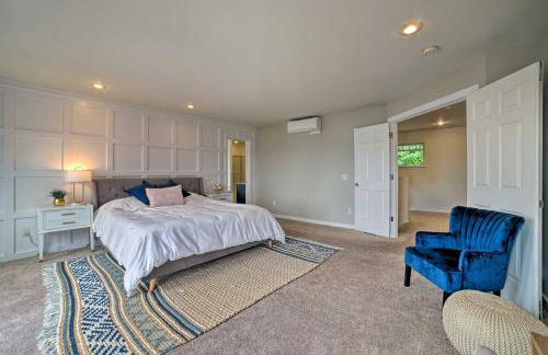 Spacious Lake Stevens Home with Fire Pit, Patio - Foto 14