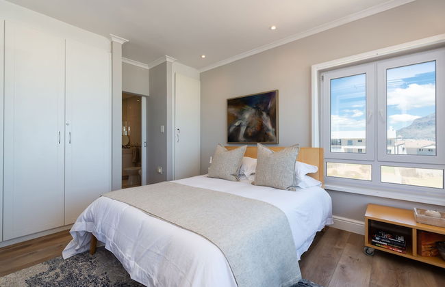 Lagoon Beach Penthouse - Photo 9