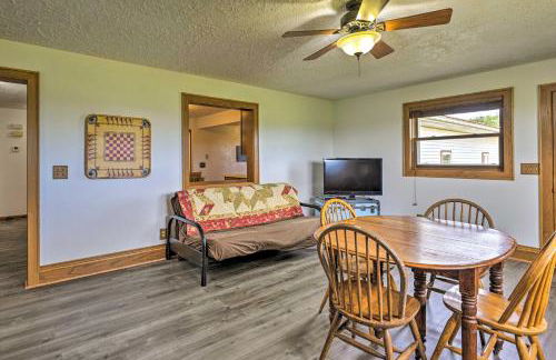 Stunning Wisconsin Retreat on Active Farm! - Foto 9