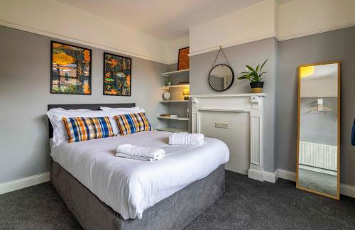 Lovely 4BDR home- Off street parking sleeps 7 - Foto 1