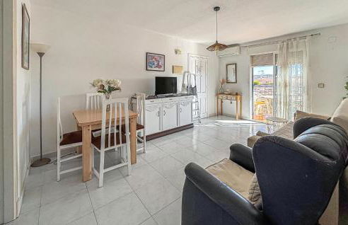 2 Bedroom Stunning Home In Torrevieja - Foto 19