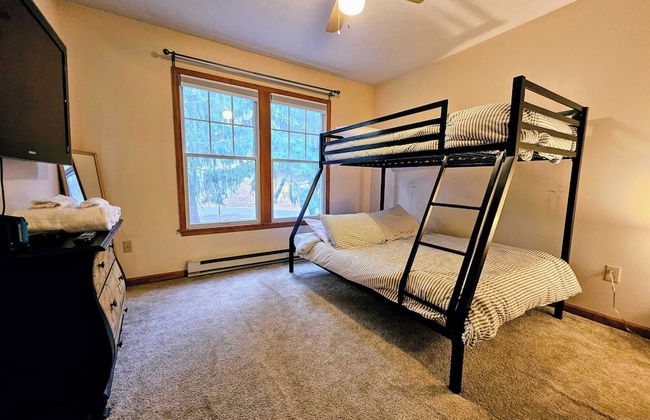 Summit Serenity by Avantstay Central Location w/ Mountain Views & Deck - Foto 3