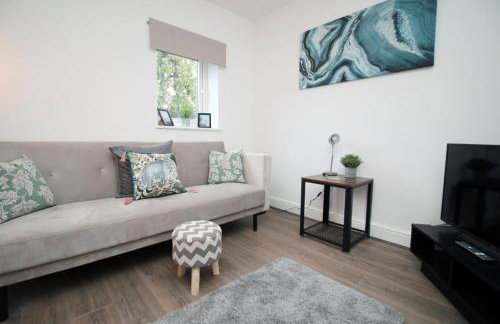 Spacious 2 Bedroom Apartment with Free parking - Foto 2