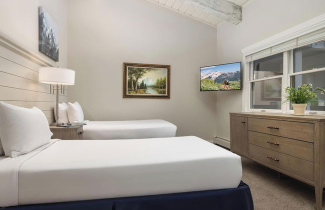 Top of the Village - Foto 75