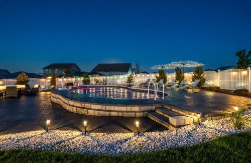 Spacious Country Farmhouse Retreat, Sleeps 16, Pool, Movie Room - Foto 9