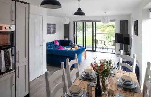 Spacious and modern family apartment, central and within walking distance to local amenities - Foto 21