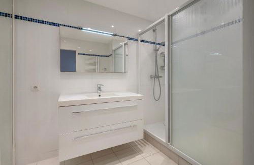 Spacious Bay View La Baule floor 9 Parking - Photo 5