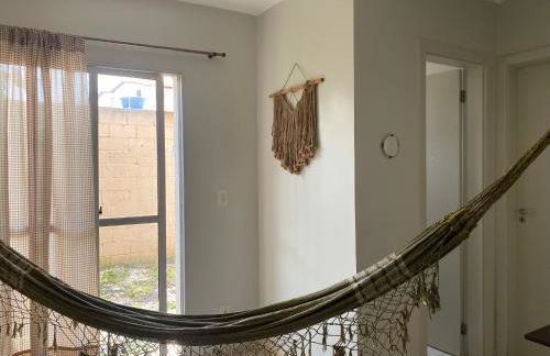 Apto térreo com garagem, quintal condomínio com portaria 24h - Foto 13