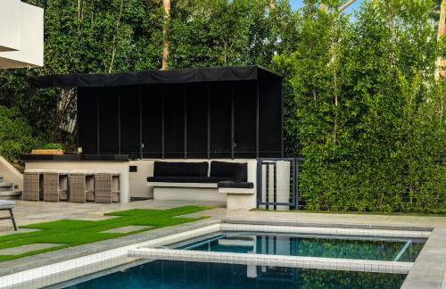 Ultra Luxury 5BR Beverly Hills Estate with Private Pool Spa and Canyon Views - Foto 12