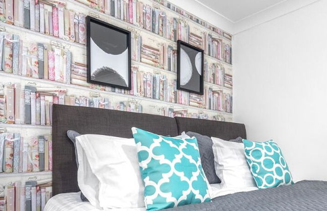 Three Bedroom Apartment by Klass Living Serviced Accommodation Coatbridge - Berwick Apartment With WiFi &Parking - Foto 1