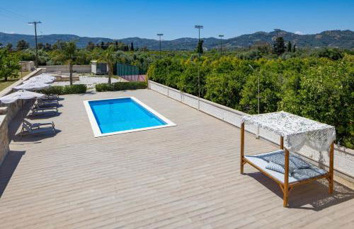 Queen Electra with pool and tennis court - Photo 46