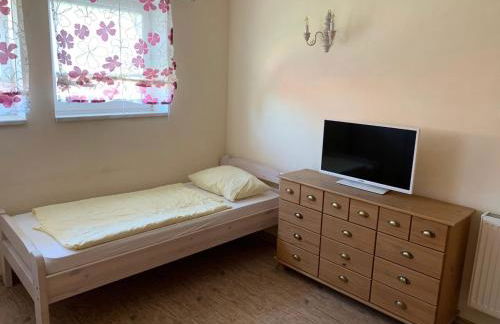 Monteuerzimmer bei Ingolstadt ideal für Monteure und Firmen - Denkendorf - Photo 2