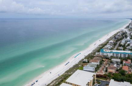 Stunning Stayin' Sandy-Private POOL & Walk to Beach! - Foto 51