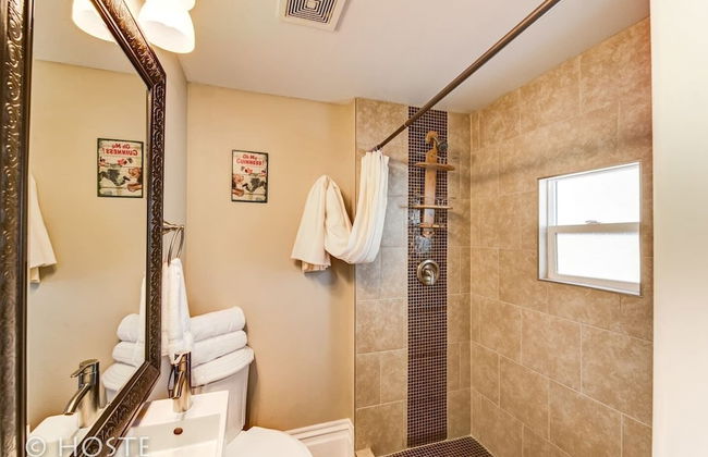 3 BR Beautifully Restored 1890`s Homedowntown - Foto 23