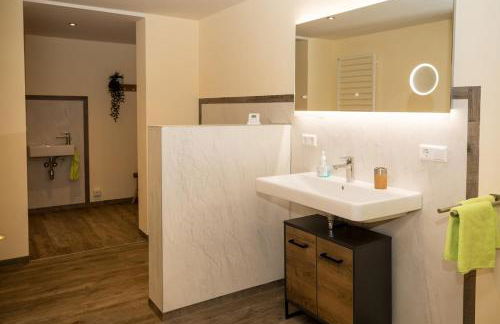 Whirlpool, Billiard, Sauna! Ferienhaus Lacher - Photo 11