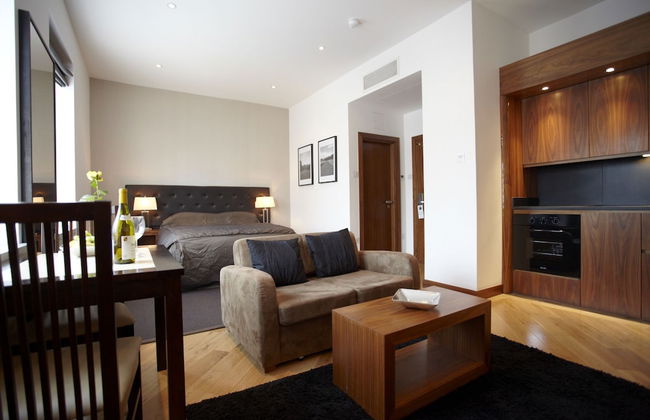 Presidential Apartments - Kensington - Photo 17