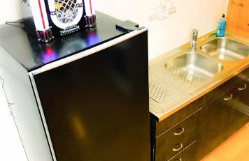 "Casa20200" 2 x Apartments je 150qm für Business, Familien, Gruppen, Handwerker 15min von BERLIN, Erdbeerhof, Outlet B5, 5min vom See Falkensee !! 2 Apartment each 150qm for BUSINESS , FAMILIES 15min from BERLIN!! - Foto 55