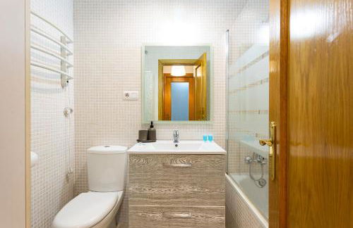 Holidays2Malaga Carrera Capuchinos Aircon Downtown & Parking Optional - Photo 28