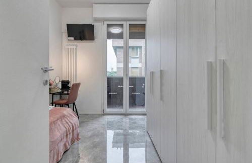 FREE Parking Large Apartment x11 with 4 bathrooms - Photo 34