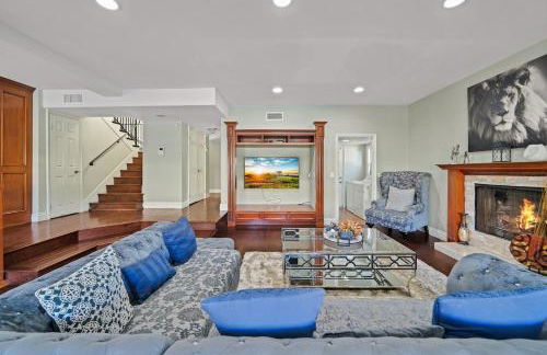 Gorgeous Villa with Private Heated Pool - Foto 2