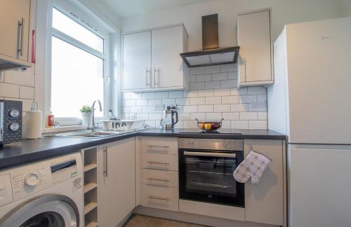 Kerr Apartment-Spacious 4-Bed Flat in Hamilton, Close to Glasgow - Foto 8