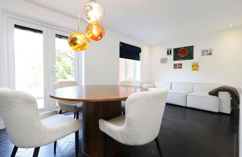 Contractor 4 Bed 2 BA 5 mins to Airport & Barry With Parking - Foto 16