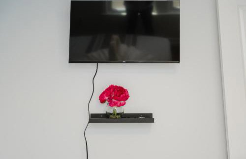 74L - 2BR Quincy - Cozy Couple Hideout near Wollaston Beach - Foto 40