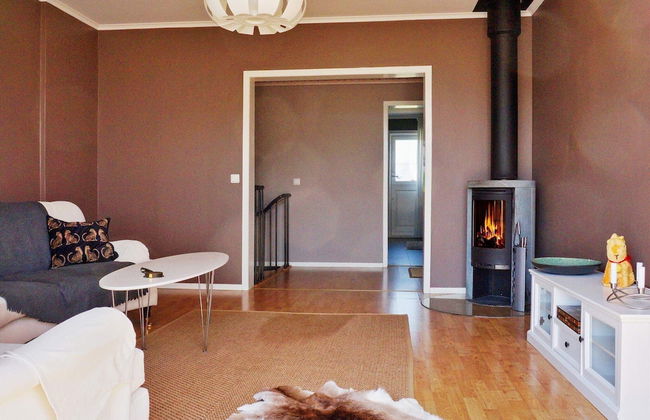 5 Person Holiday Home in Hallstavik - Photo 9